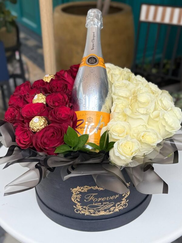 Champagne Blooms