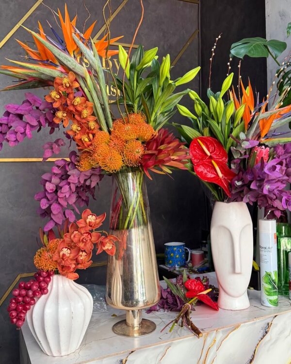 Weekly flowers