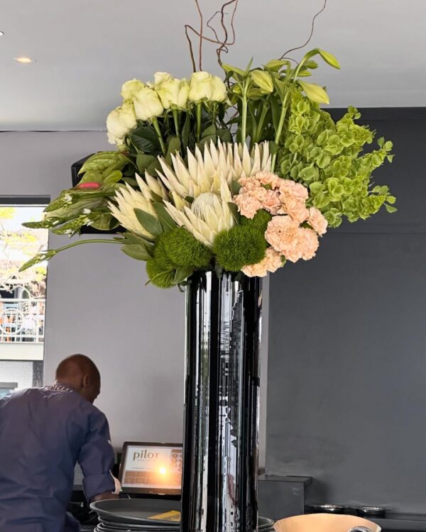 Weekly Standing Flowers